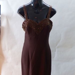 Size 8 NWT with  beautiful beading
